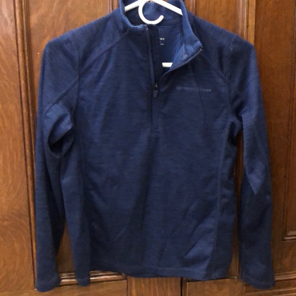 Vineyard Vines boys medium performance pullover